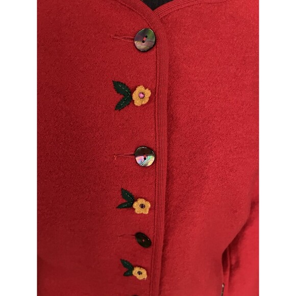 Geiger Collection Embroidered Boiled Wool Jacket Caridgan Flowers Red 40 M - Picture 3 of 8